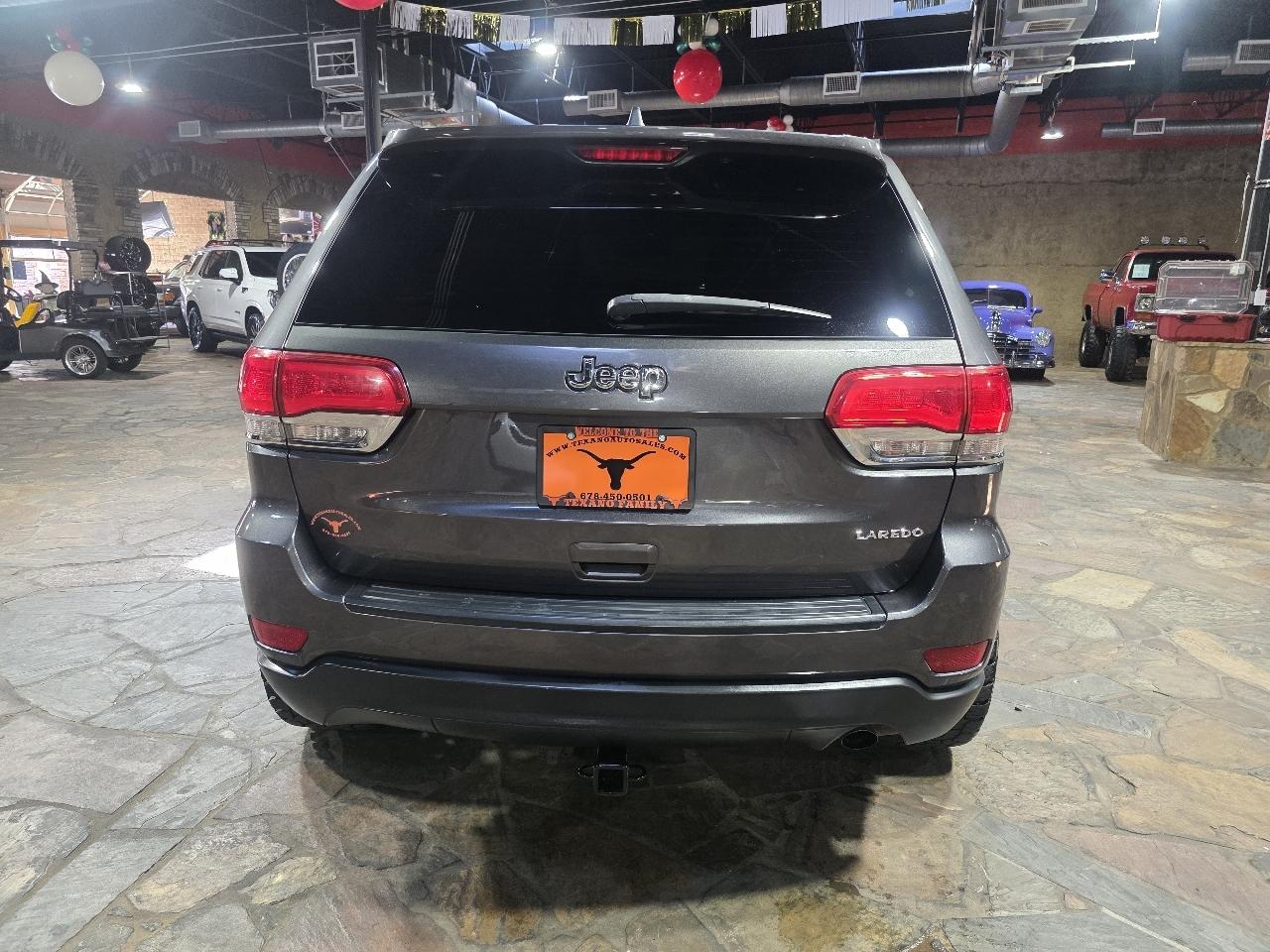 Jeep Grand Cherokee RWD 4dr Laredo 2015