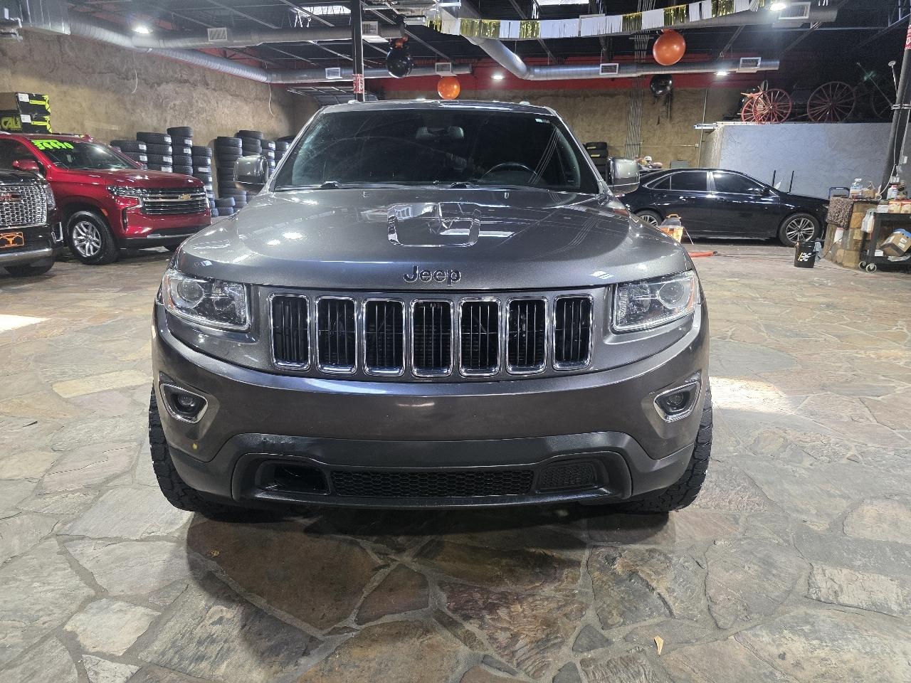 Jeep Grand Cherokee RWD 4dr Laredo 2015