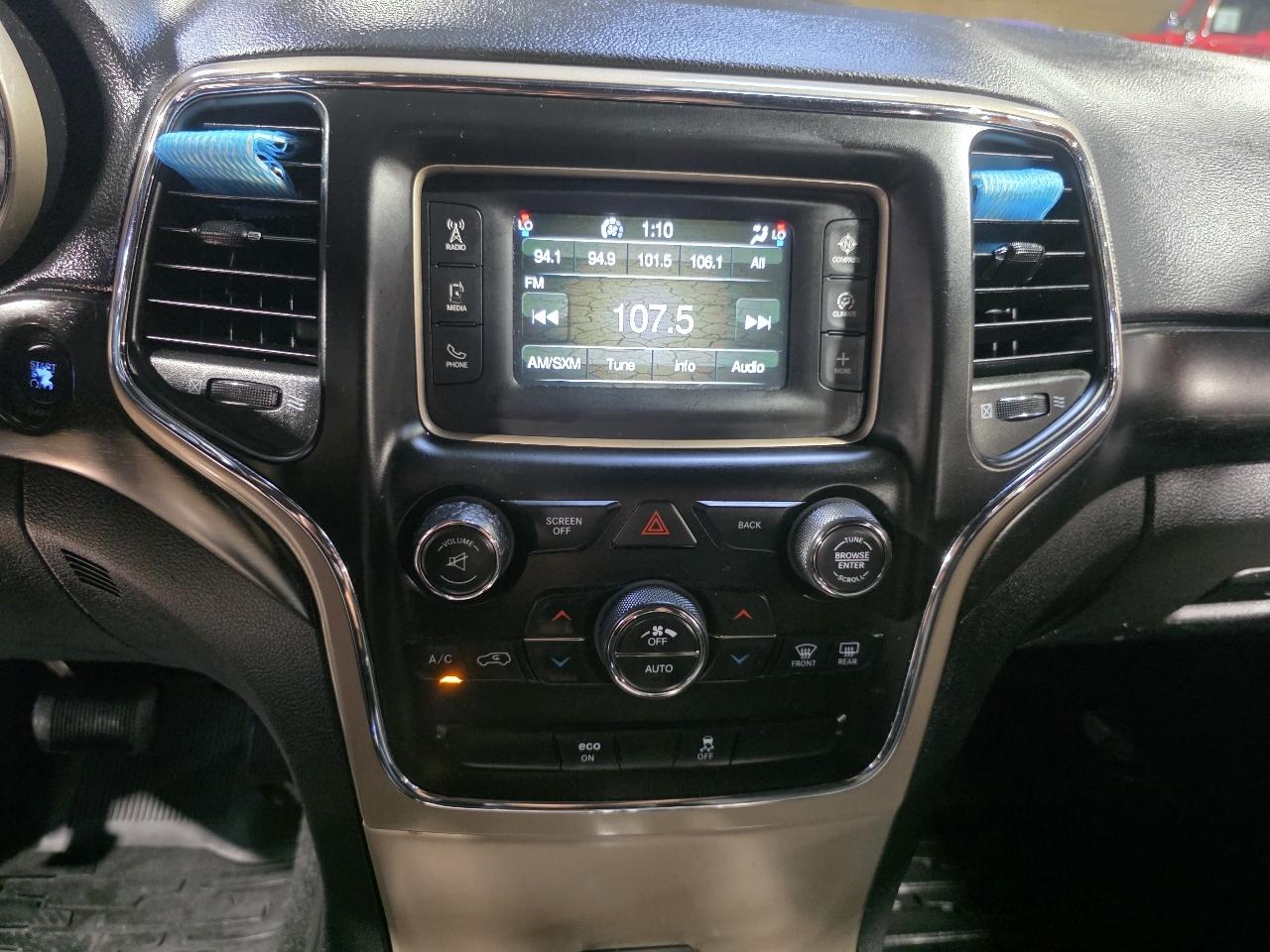 Jeep Grand Cherokee RWD 4dr Laredo 2015