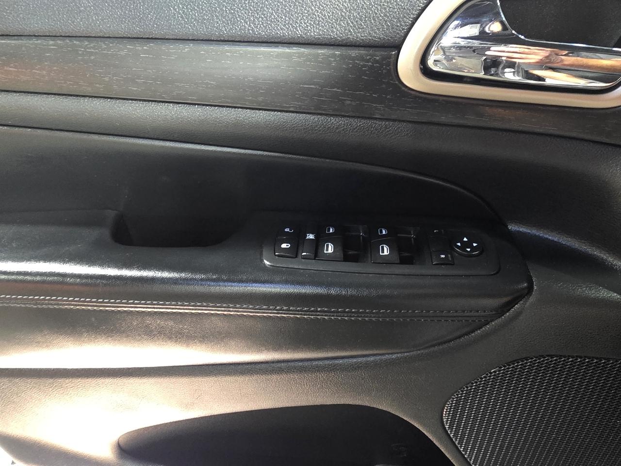 Jeep Grand Cherokee RWD 4dr Laredo 2015