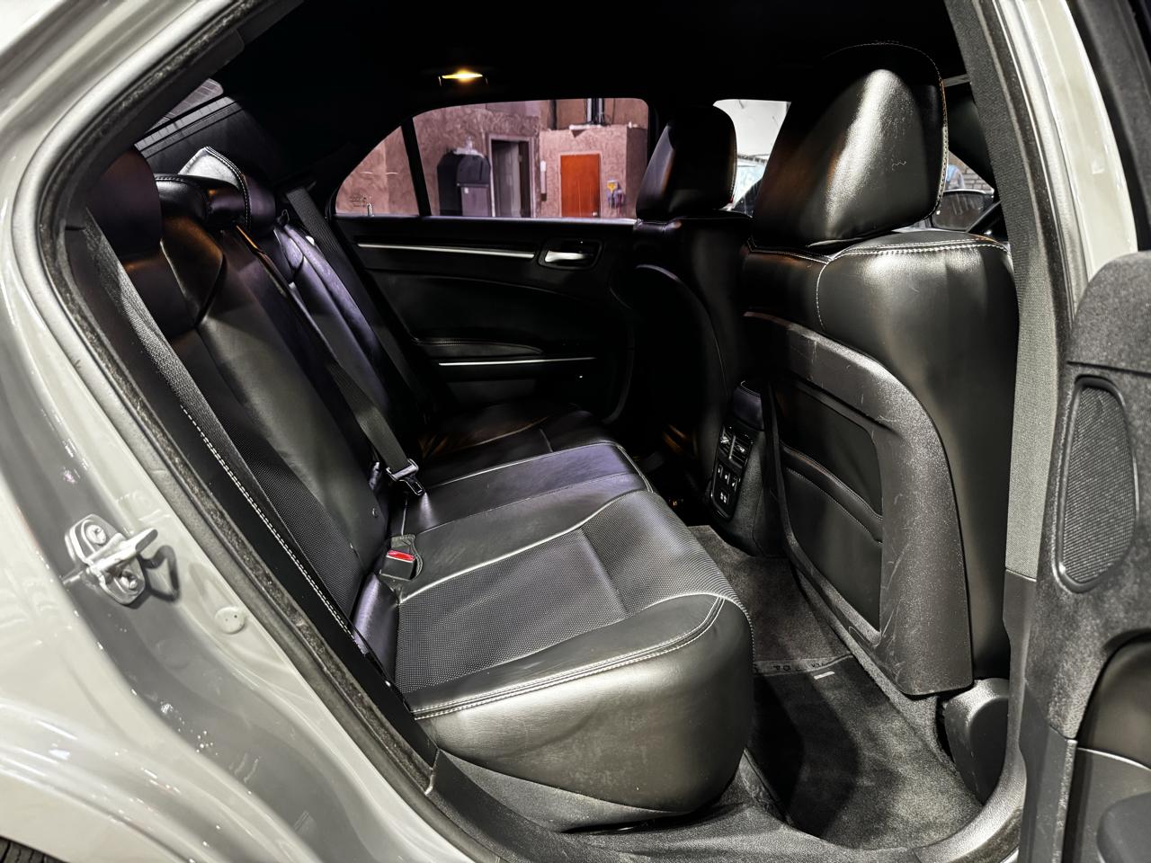 Chrysler 300 300S RWD 2017