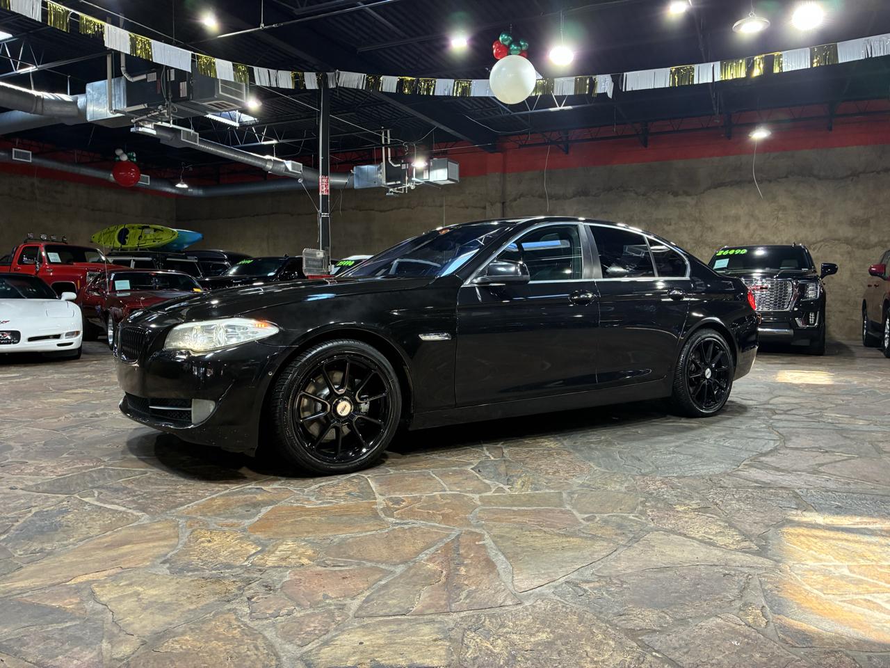 BMW 5 Series 4dr Sdn 535i xDrive AWD 2013