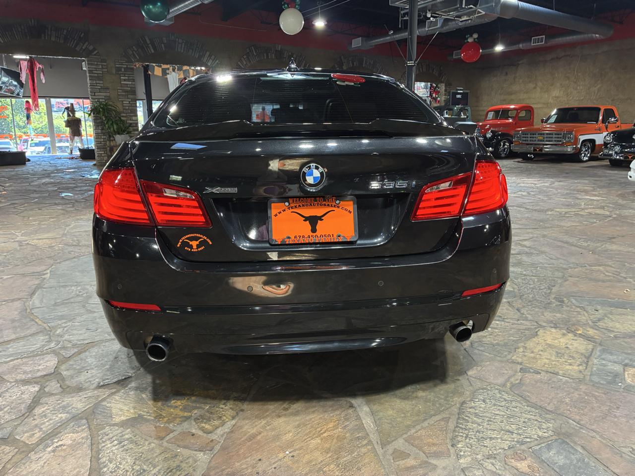 BMW 5 Series 4dr Sdn 535i xDrive AWD 2013