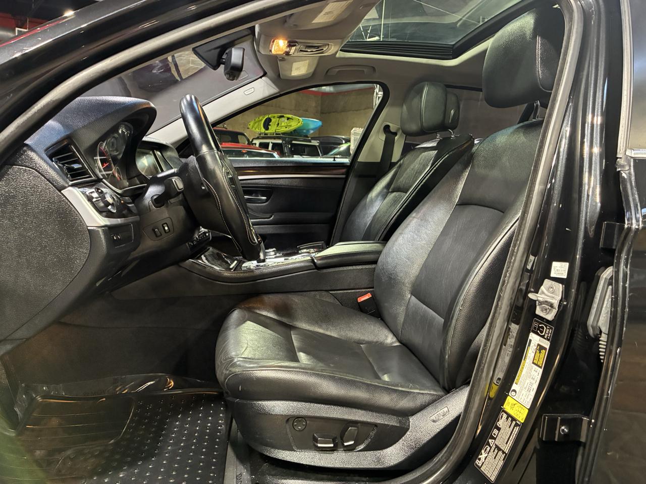 BMW 5 Series 4dr Sdn 535i xDrive AWD 2013