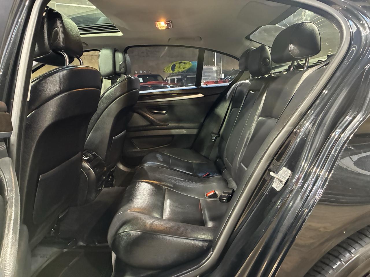 BMW 5 Series 4dr Sdn 535i xDrive AWD 2013
