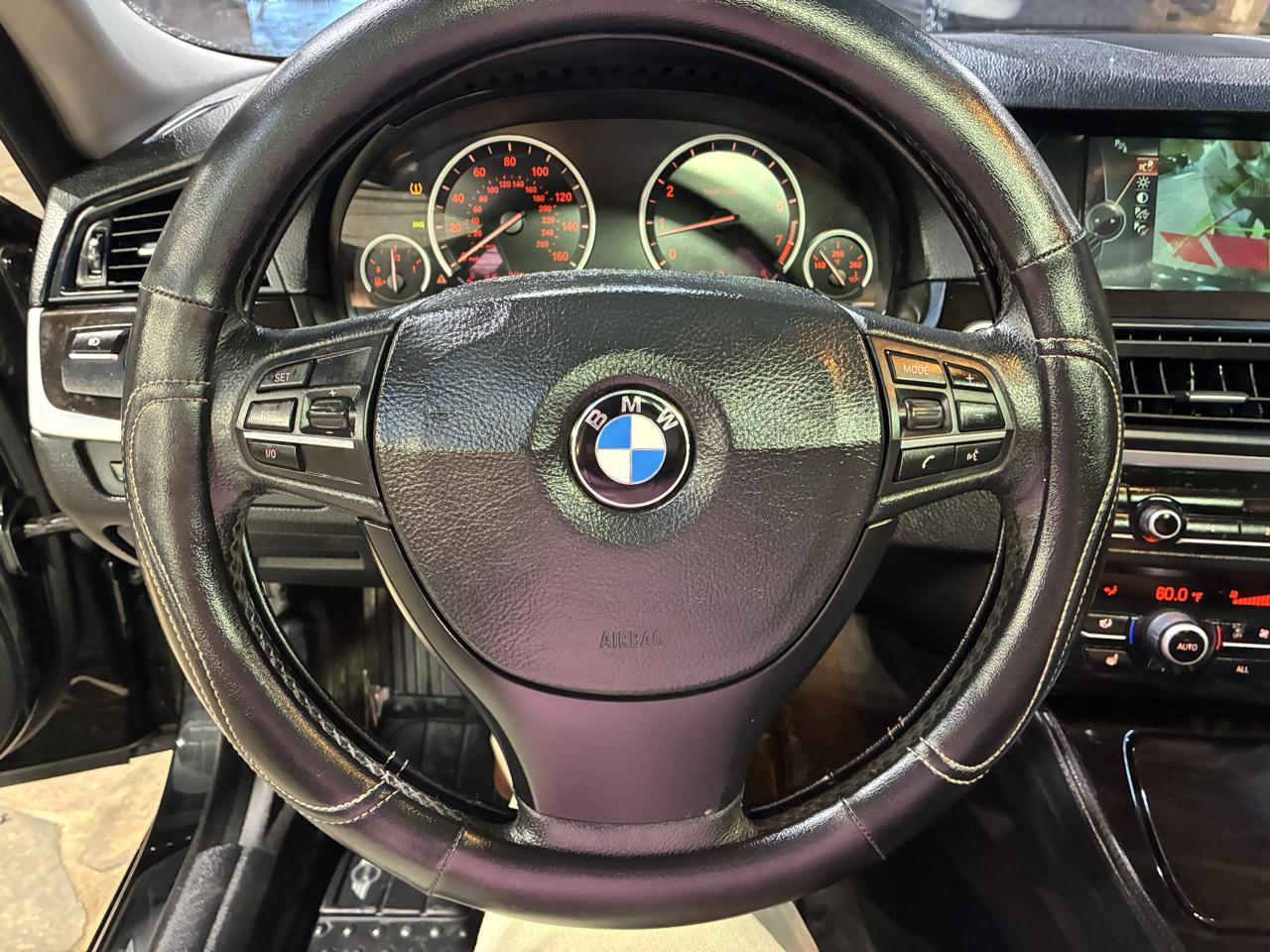 BMW 5 Series 4dr Sdn 535i xDrive AWD 2013