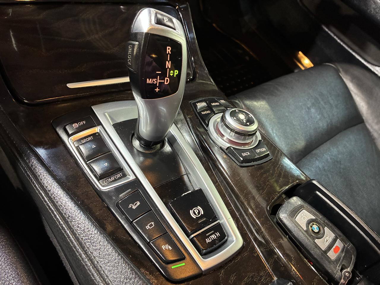 BMW 5 Series 4dr Sdn 535i xDrive AWD 2013