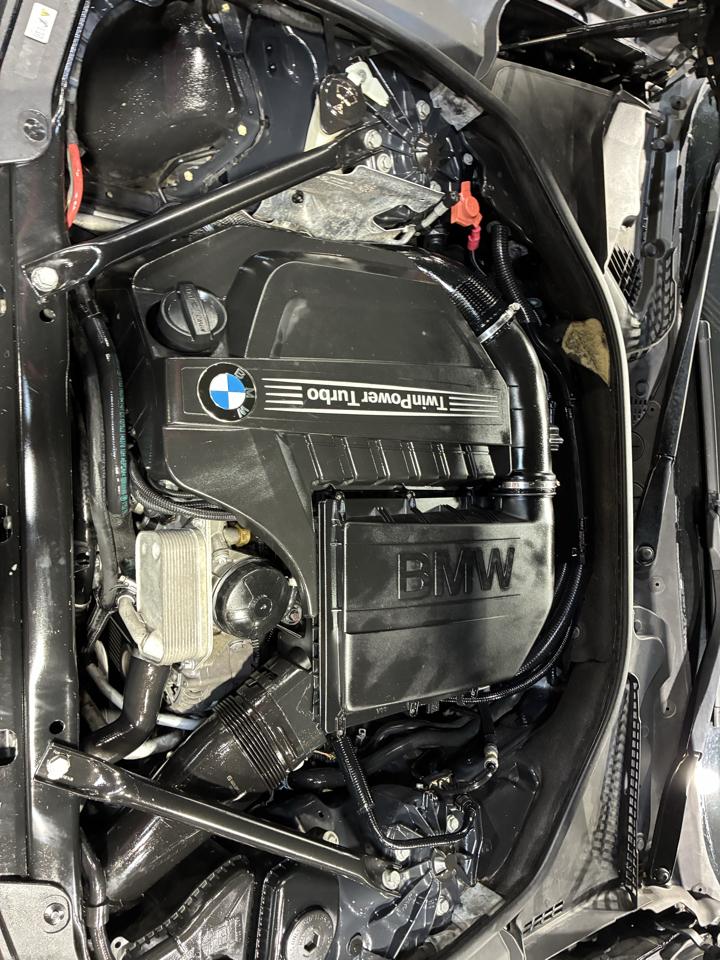 BMW 5 Series 4dr Sdn 535i xDrive AWD 2013