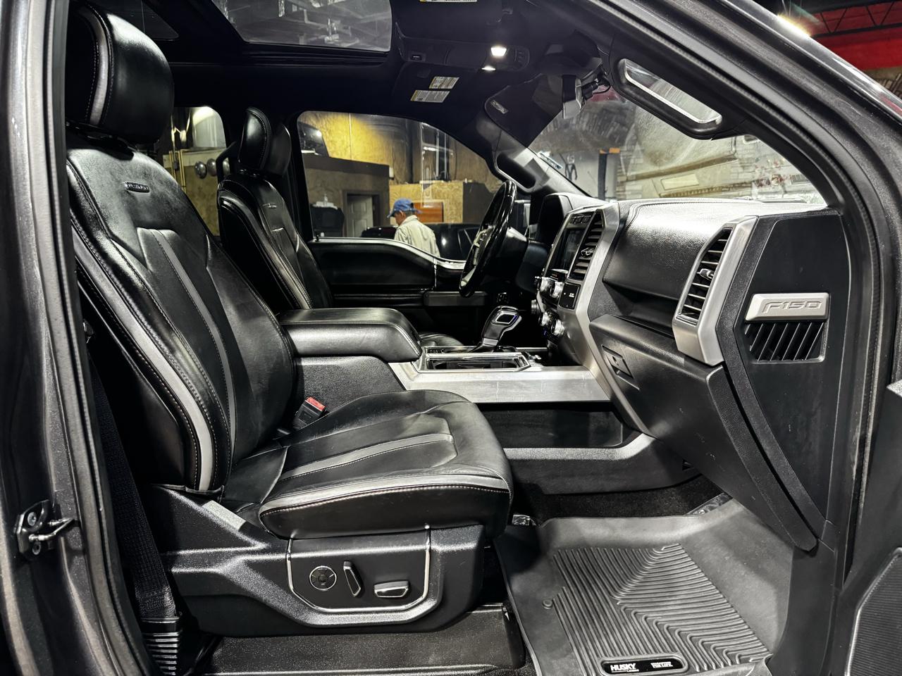 Ford F-150 Platinum 4WD SuperCrew 5.5' Box 2018