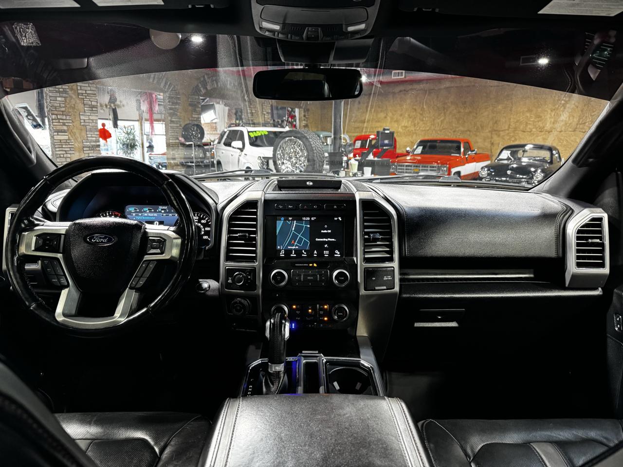Ford F-150 Platinum 4WD SuperCrew 5.5' Box 2018