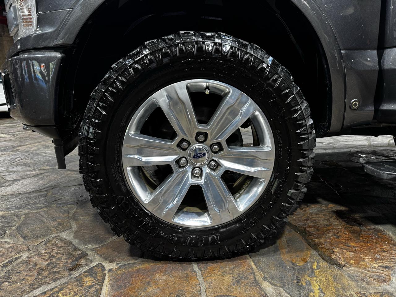 Ford F-150 Platinum 4WD SuperCrew 5.5' Box 2018