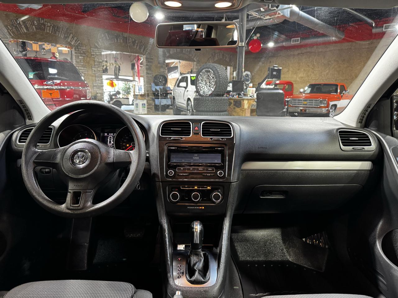Volkswagen Golf 4dr HB Auto PZEV 2013