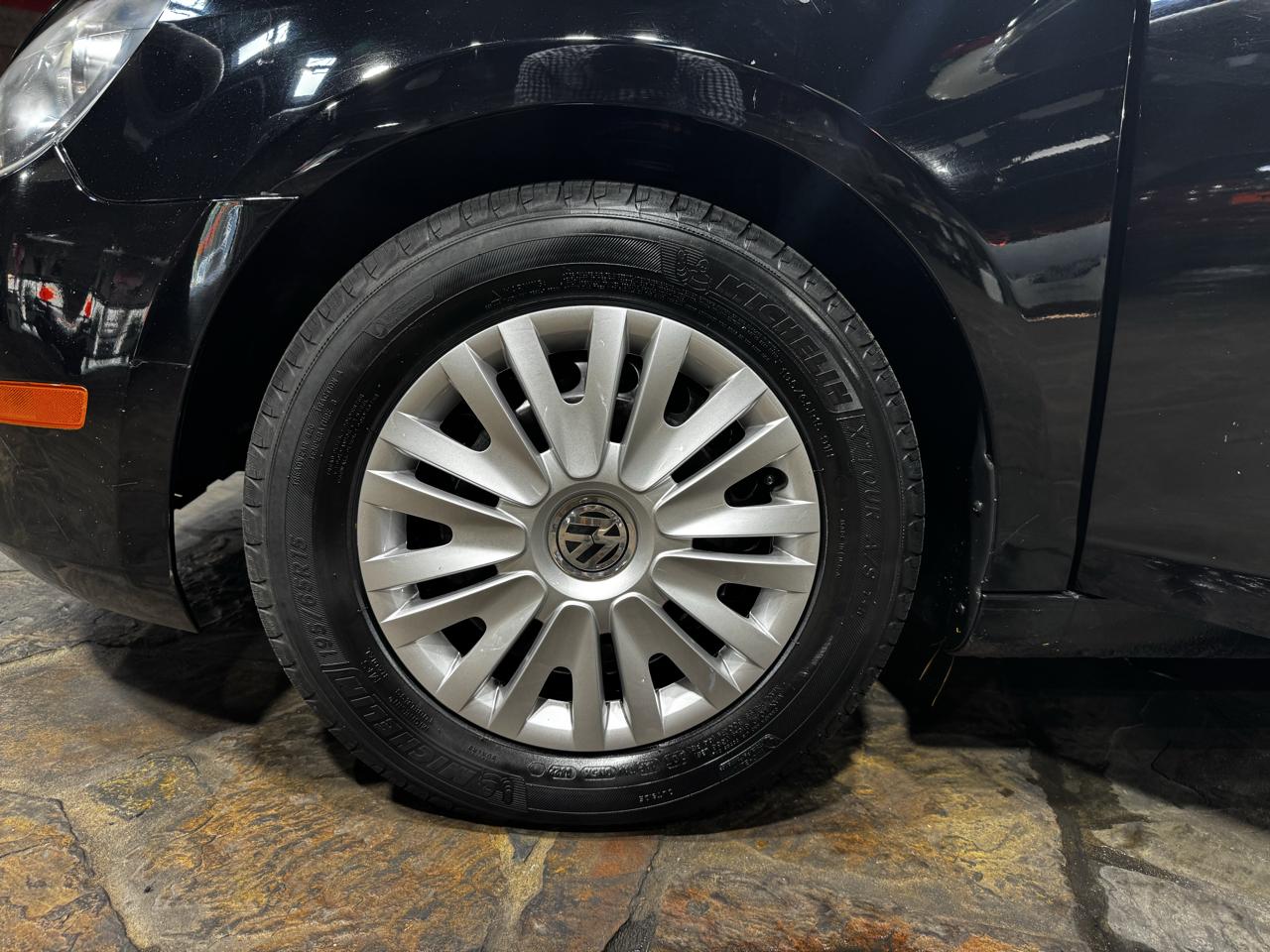 Volkswagen Golf 4dr HB Auto PZEV 2013