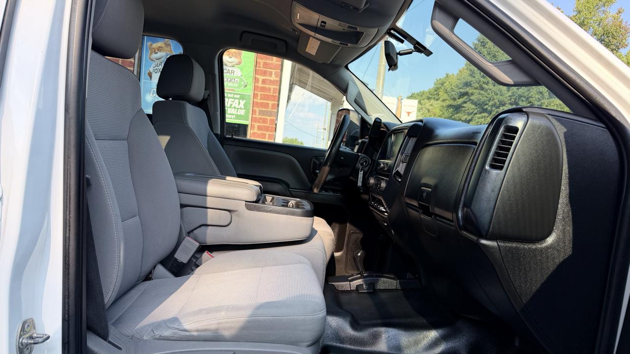 Chevrolet Silverado 3500HD 4WD Crew Cab 171.5" WB, 59.06" CA WT 2018