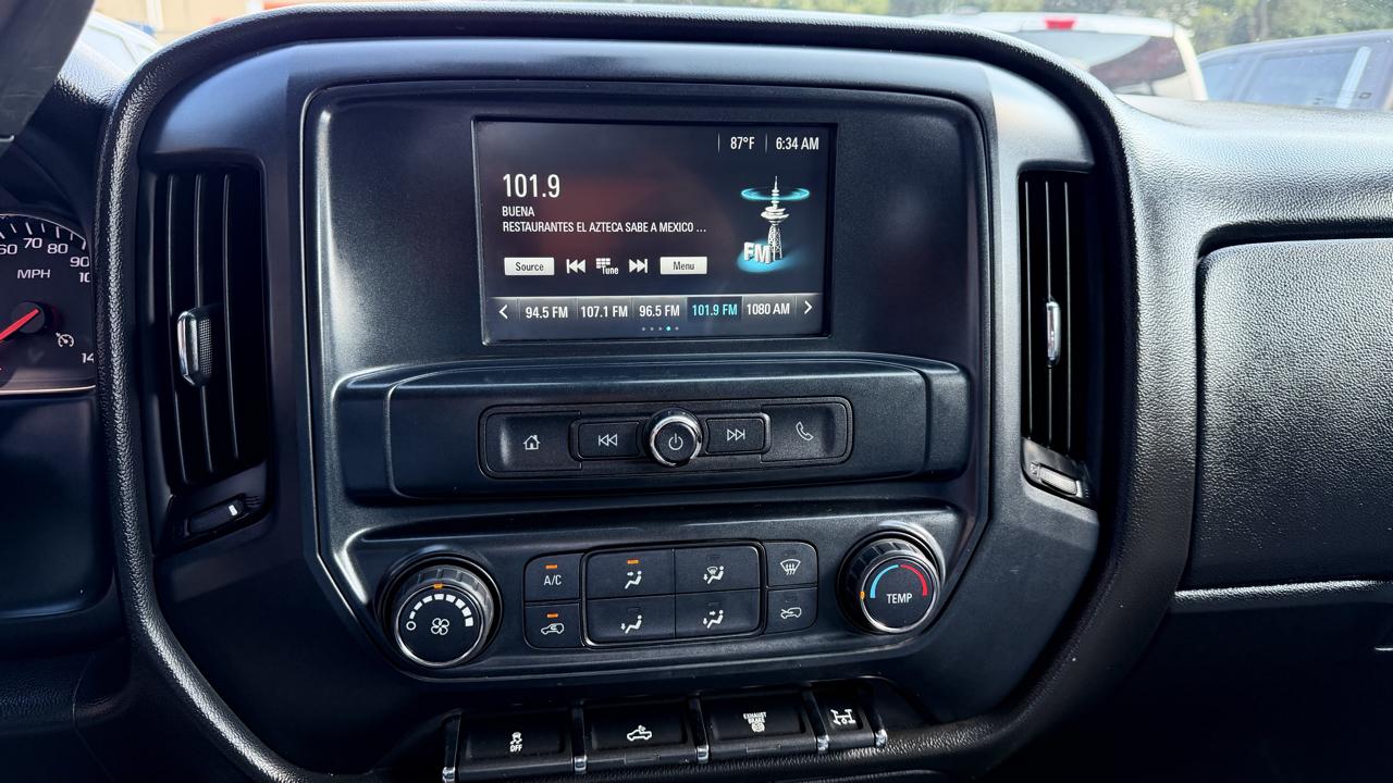 Chevrolet Silverado 3500HD 4WD Crew Cab 171.5" WB, 59.06" CA WT 2018