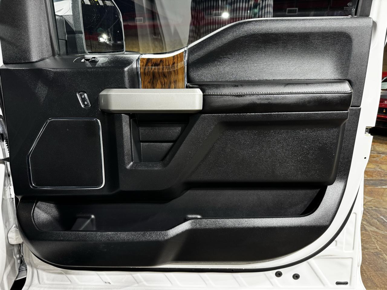 Ford F-150 photo 18