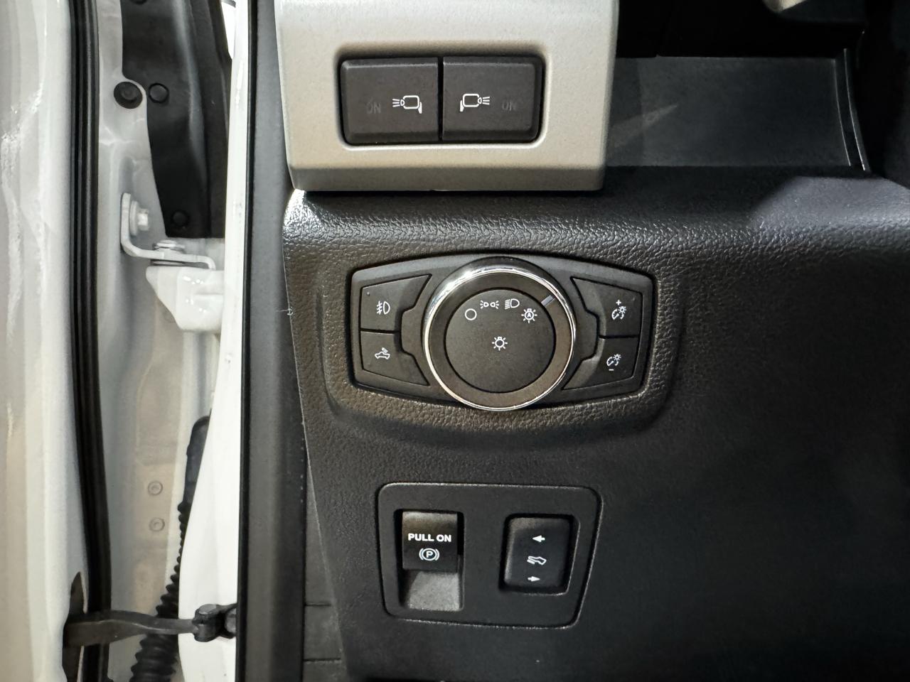 Ford F-150 photo 20