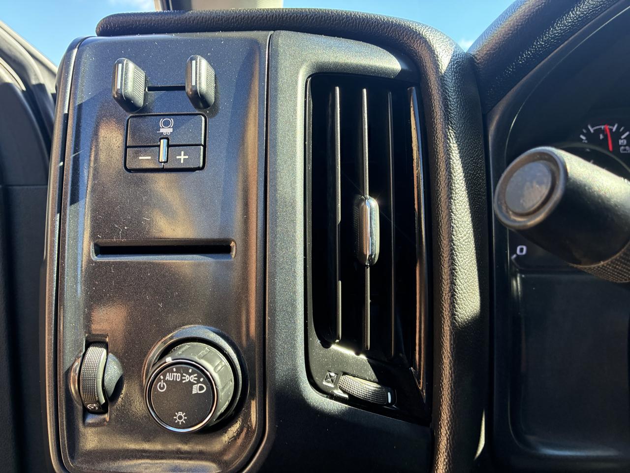 Chevrolet Silverado 3500HD CC 2WD Crew Cab 171.5" WB, 59.06" CA WT 2019