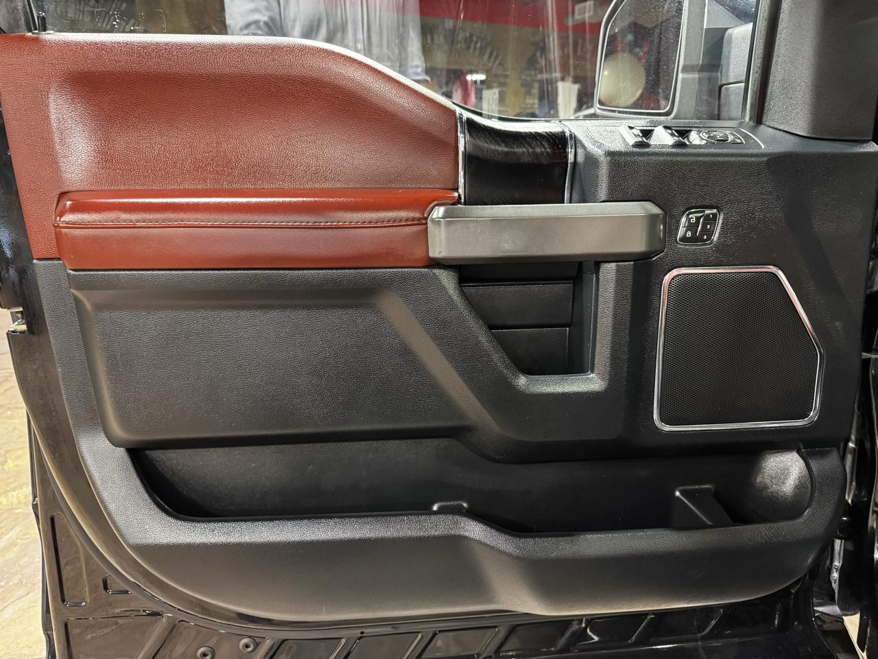 Ford F-150 Platinum 4WD SuperCrew 5.5' Box 2020
