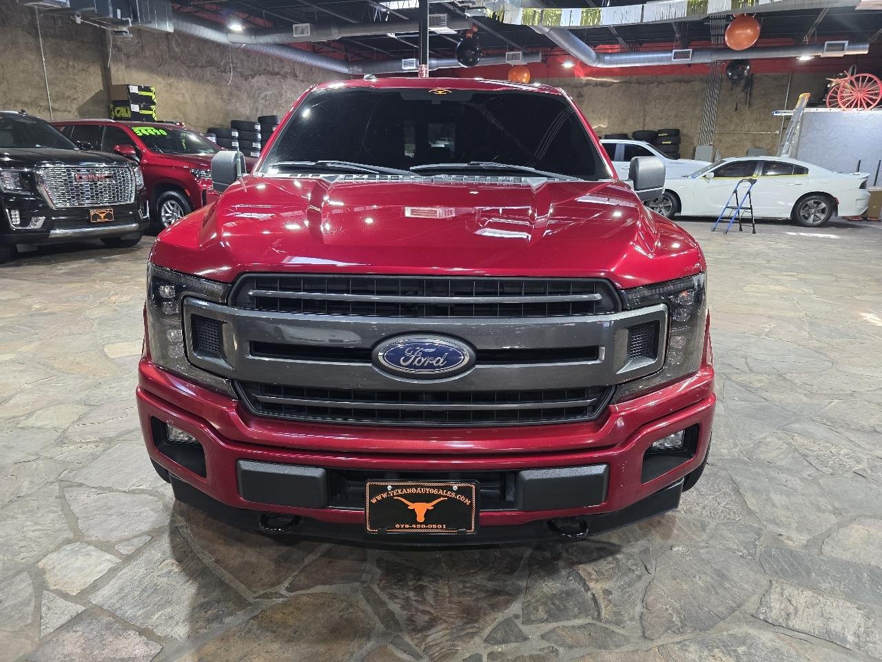 Ford F-150 4WD SuperCrew 139" XLT 2018