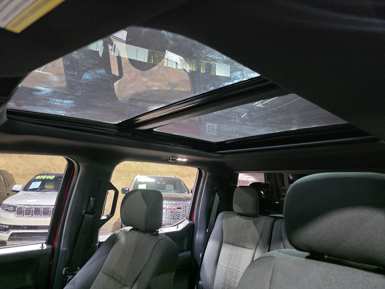 Ford F-150 4WD SuperCrew 139" XLT 2018