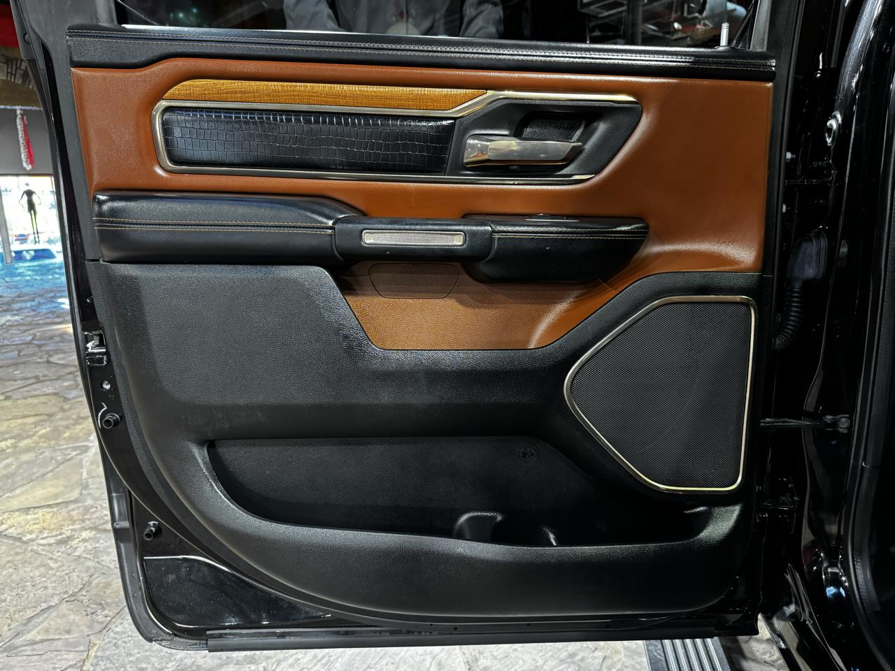 RAM 1500 Longhorn 4x2 Crew Cab 5'7" Box 2019