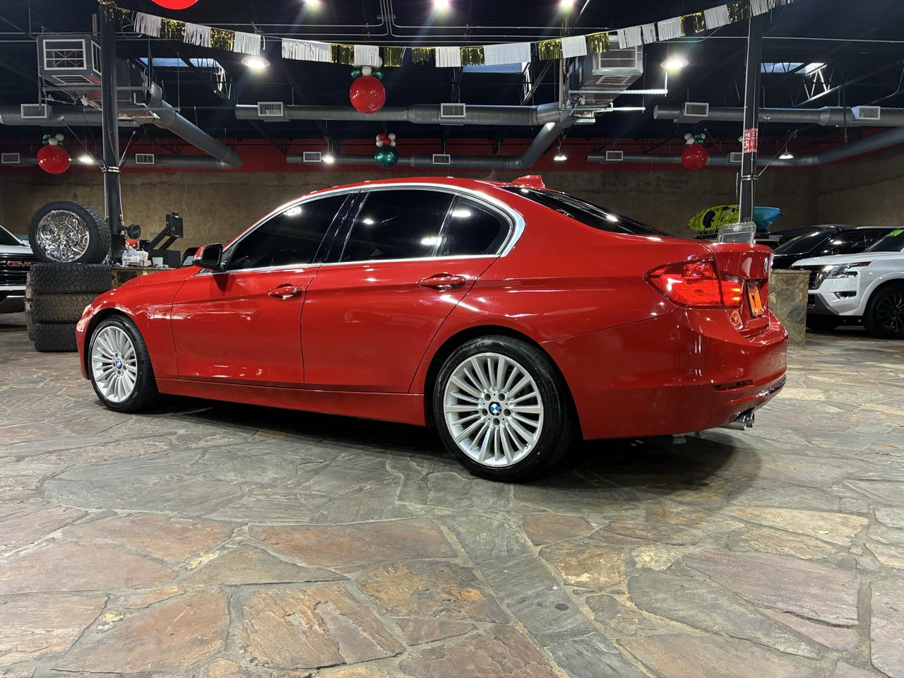 BMW 3 Series 4dr Sdn 328i RWD 2014