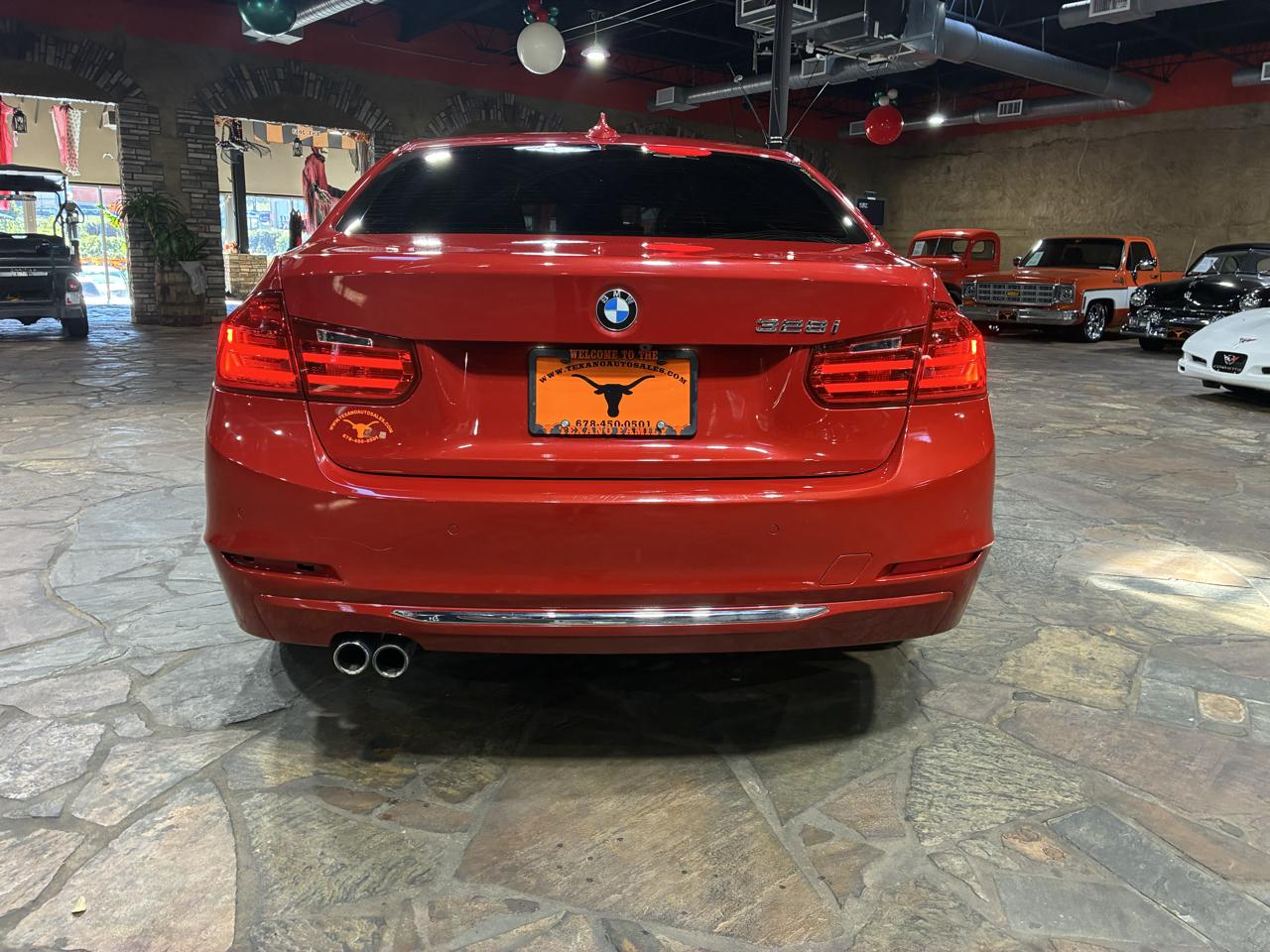 BMW 3 Series 4dr Sdn 328i RWD 2014