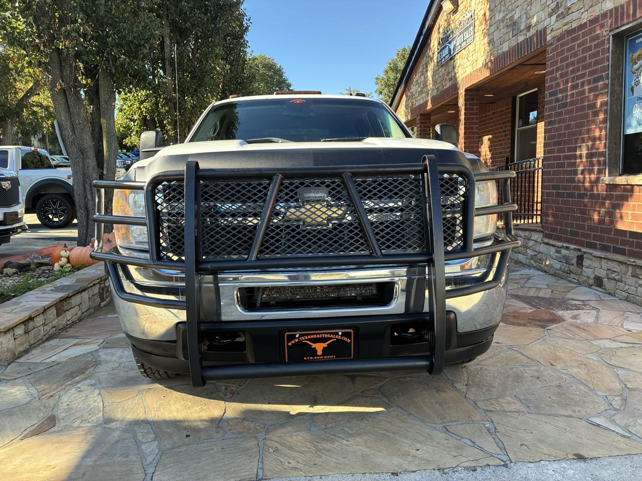 Chevrolet Silverado 3500HD 4WD Crew Cab 167.7" DRW LT 2011