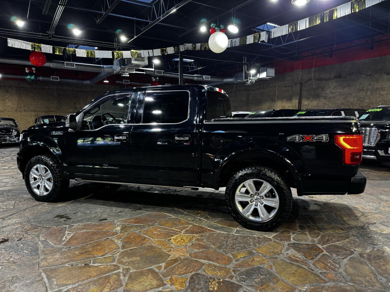 Ford F-150 Platinum 4WD SuperCrew 5.5' Box 2018