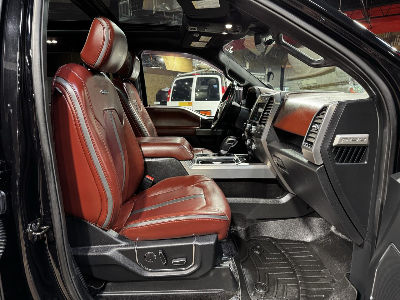Ford F-150 Platinum 4WD SuperCrew 5.5' Box 2018
