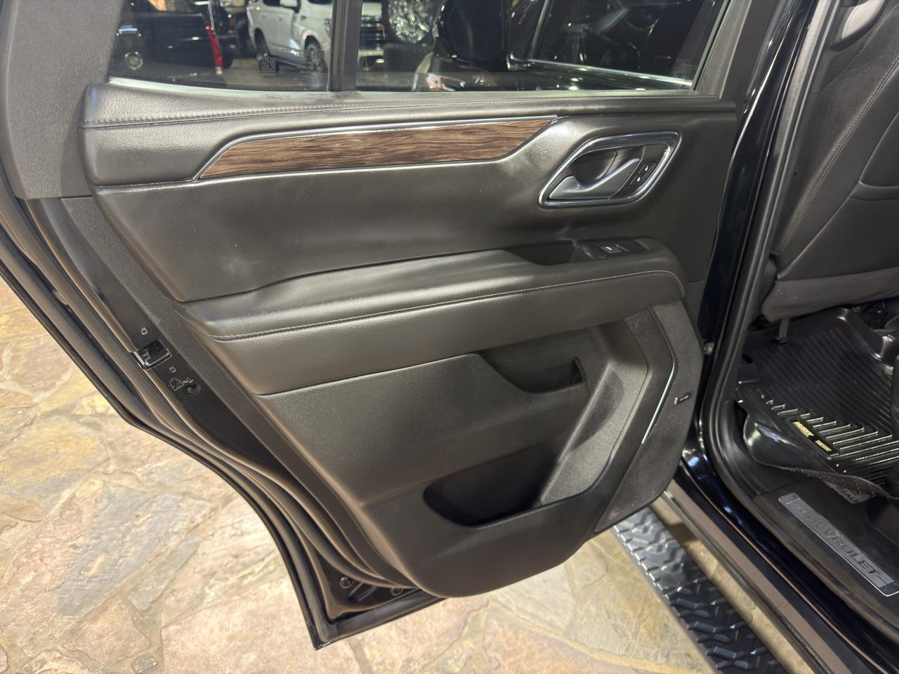 Chevrolet Tahoe 4WD 4dr Z71 2022