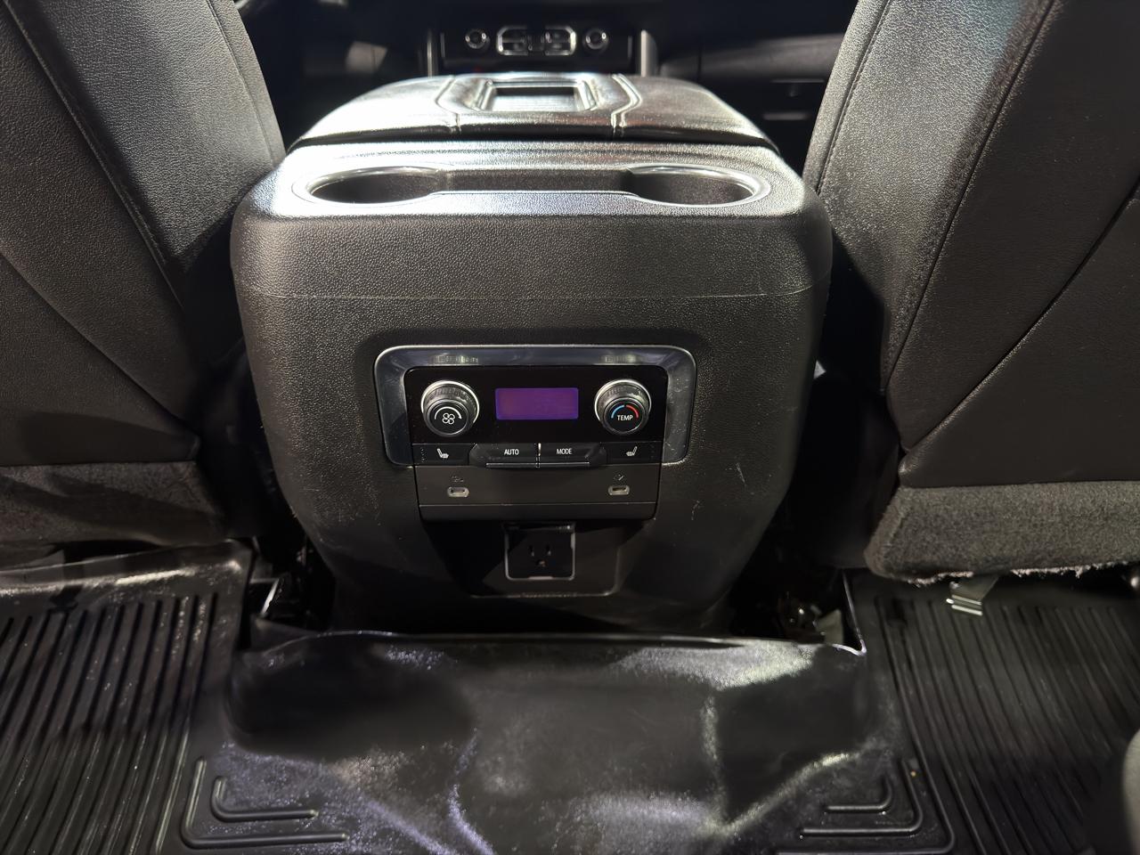 Chevrolet Tahoe 4WD 4dr Z71 2022