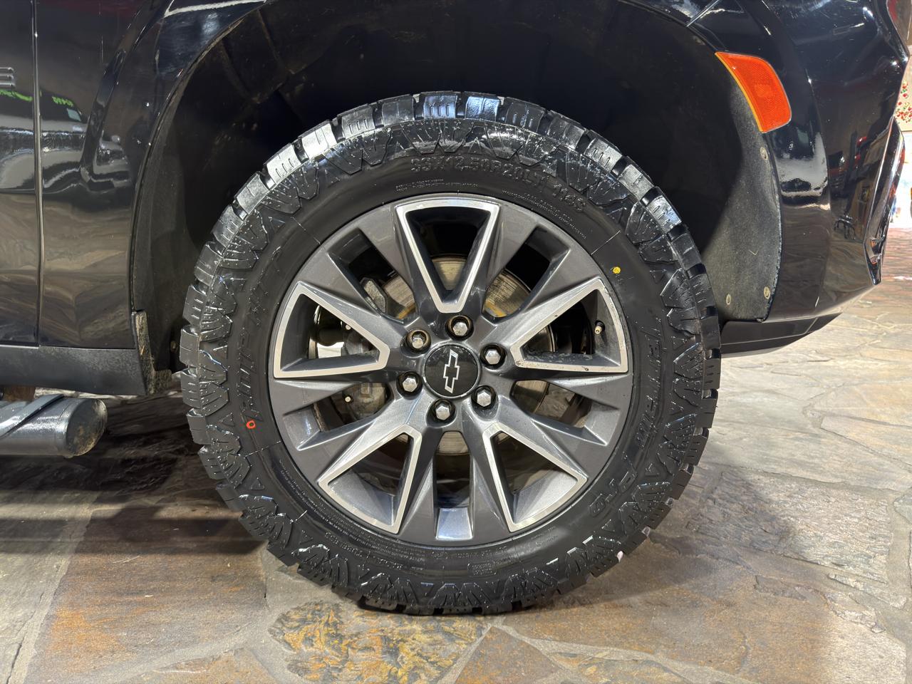 Chevrolet Tahoe 4WD 4dr Z71 2022