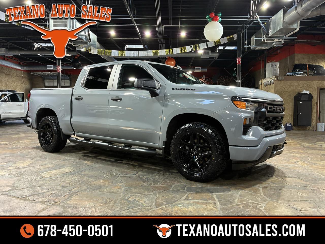 Chevrolet Silverado 1500 2WD Crew Cab 147" Custom 2024