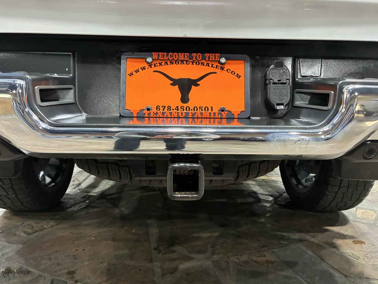 RAM 1500 Longhorn 4x4 Crew Cab 5'7" Box 2022