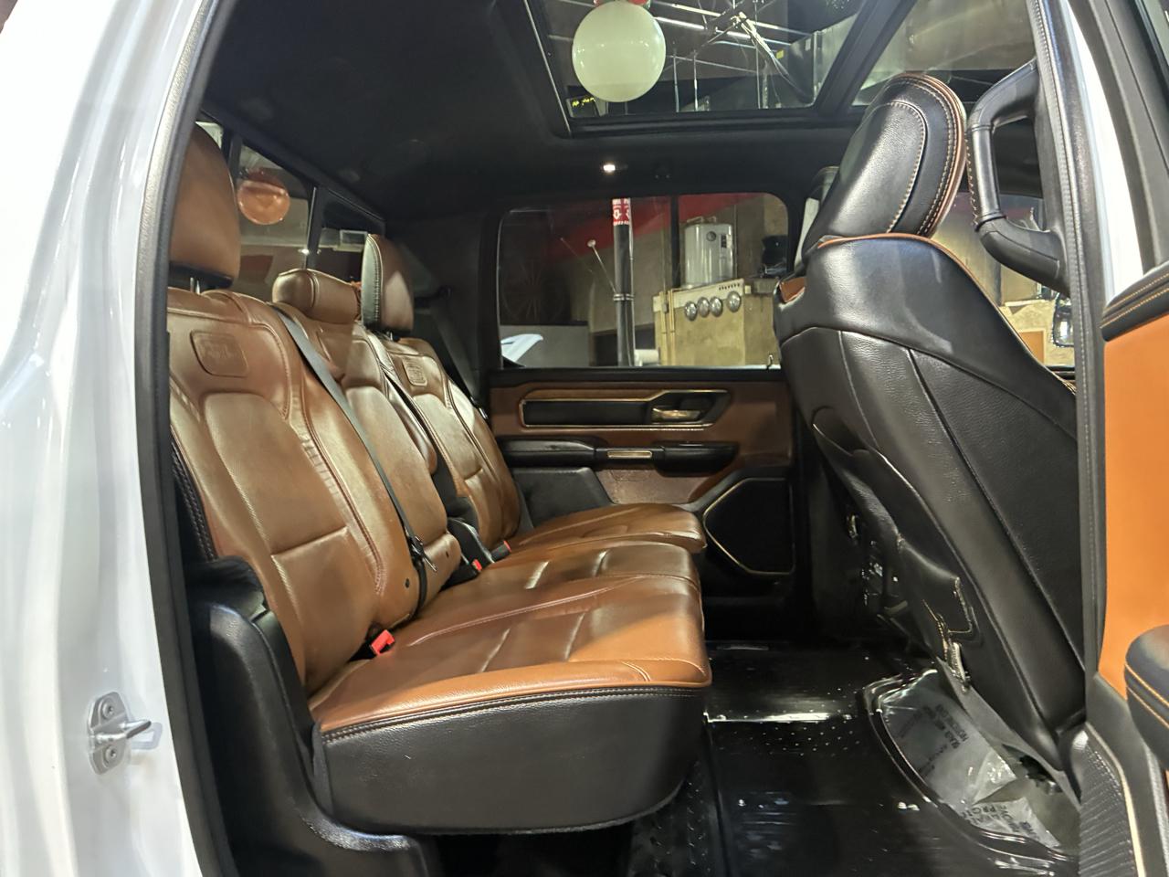 RAM 1500 Longhorn 4x4 Crew Cab 5'7" Box 2022
