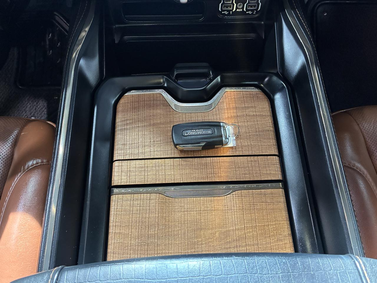 RAM 1500 Longhorn 4x4 Crew Cab 5'7" Box 2022