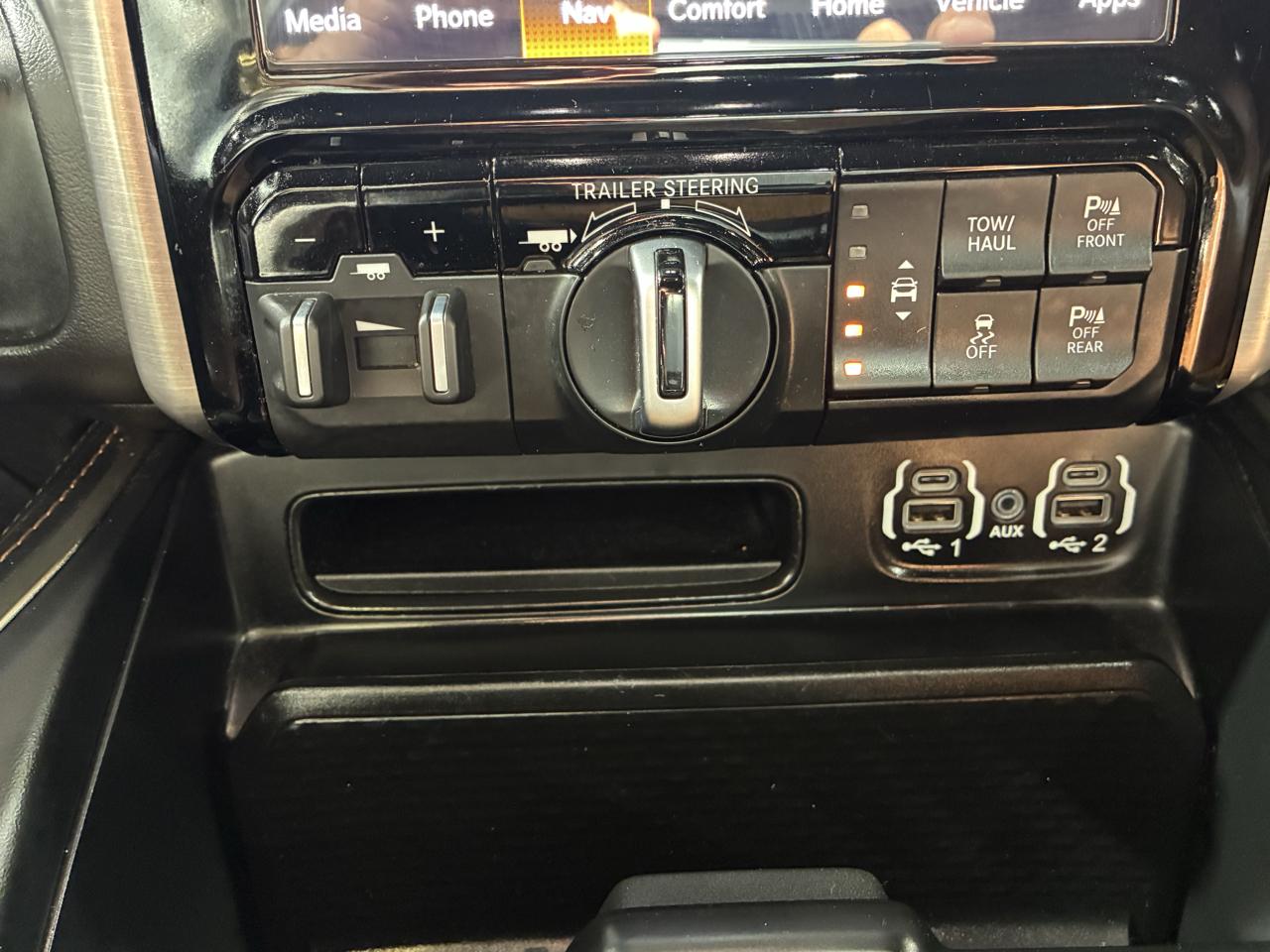 RAM 1500 Longhorn 4x4 Crew Cab 5'7" Box 2022