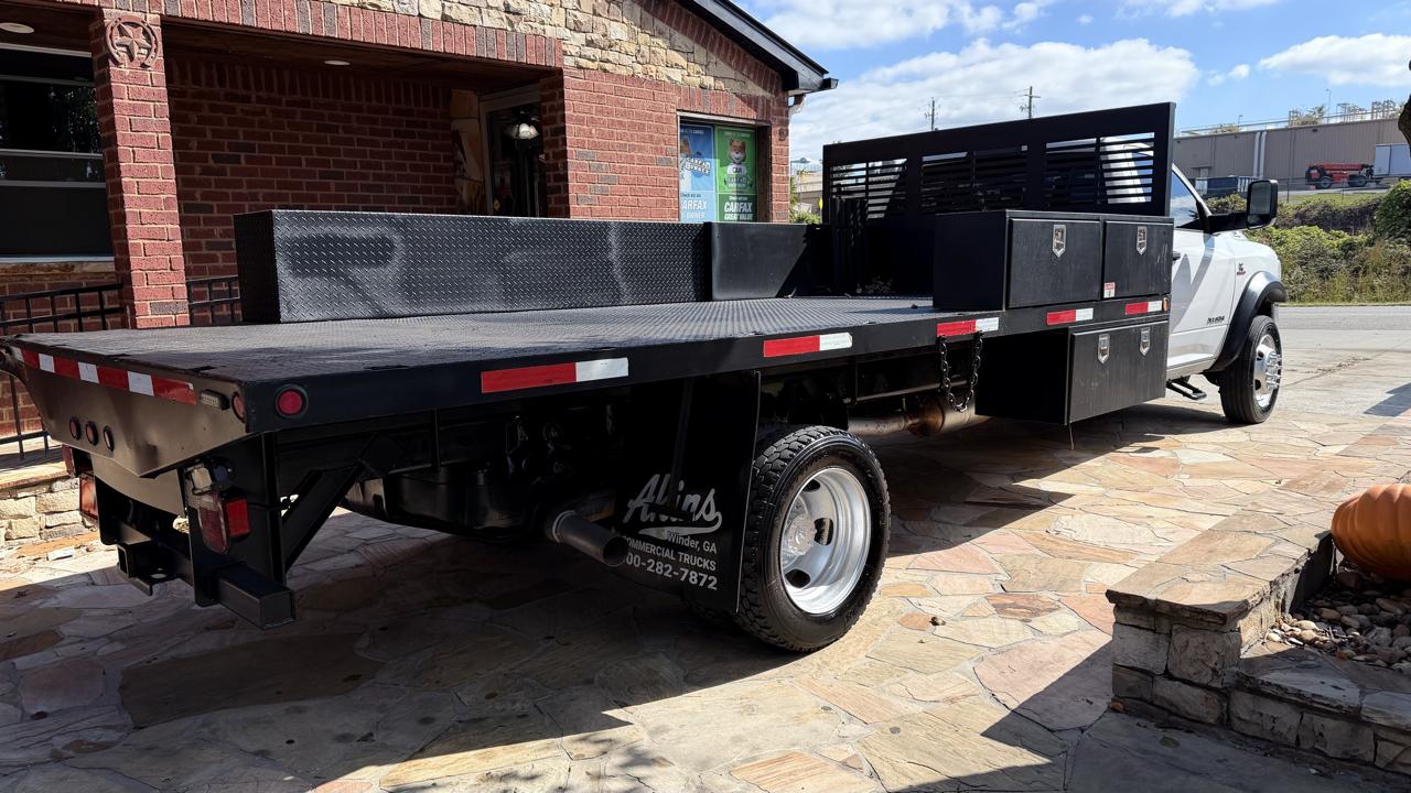 RAM 5500 Chassis Cab Tradesman 4x2 Reg Cab 120" CA 204.5" WB 2019