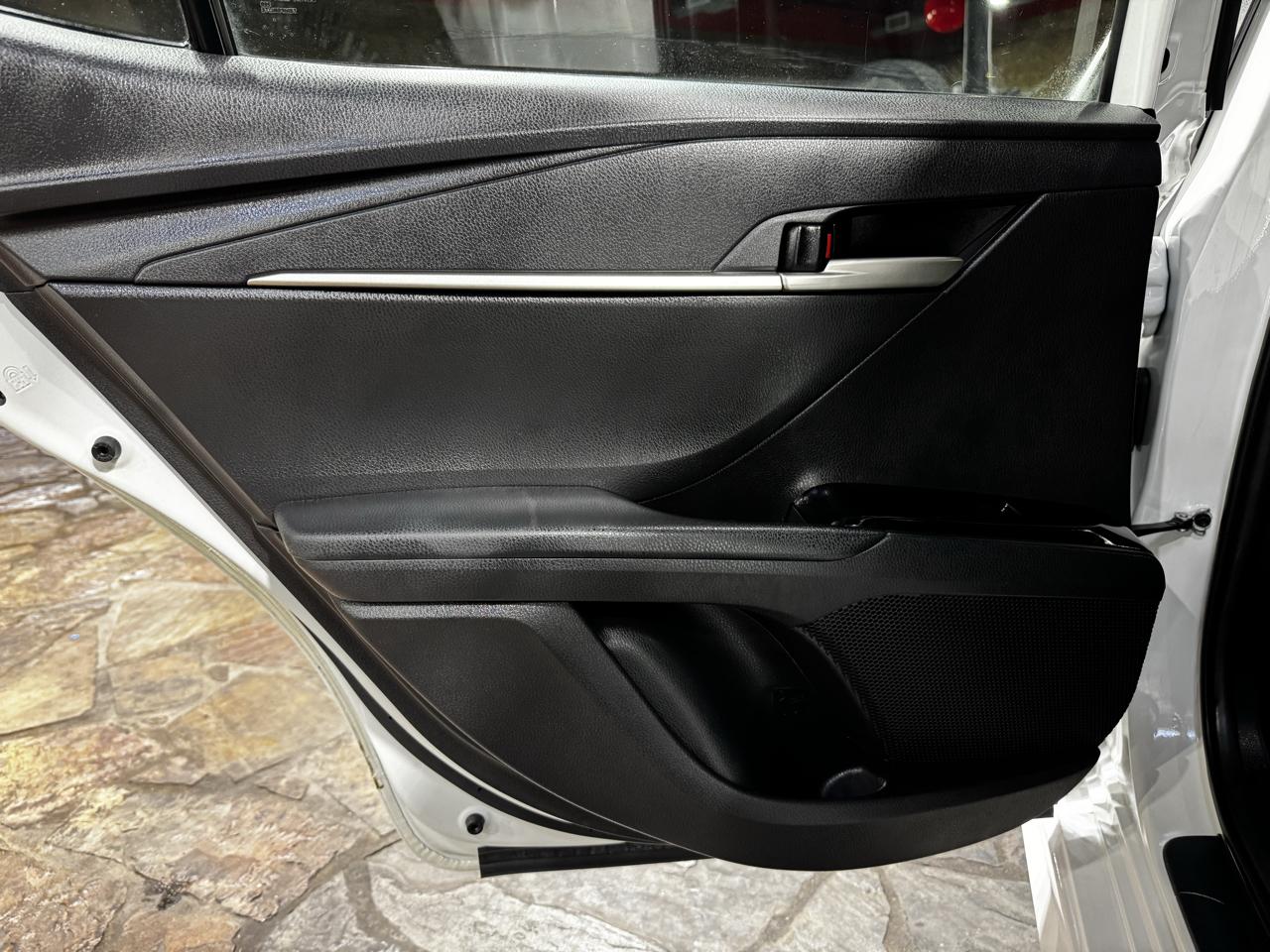 Toyota Camry XLE (Natl) 2025
