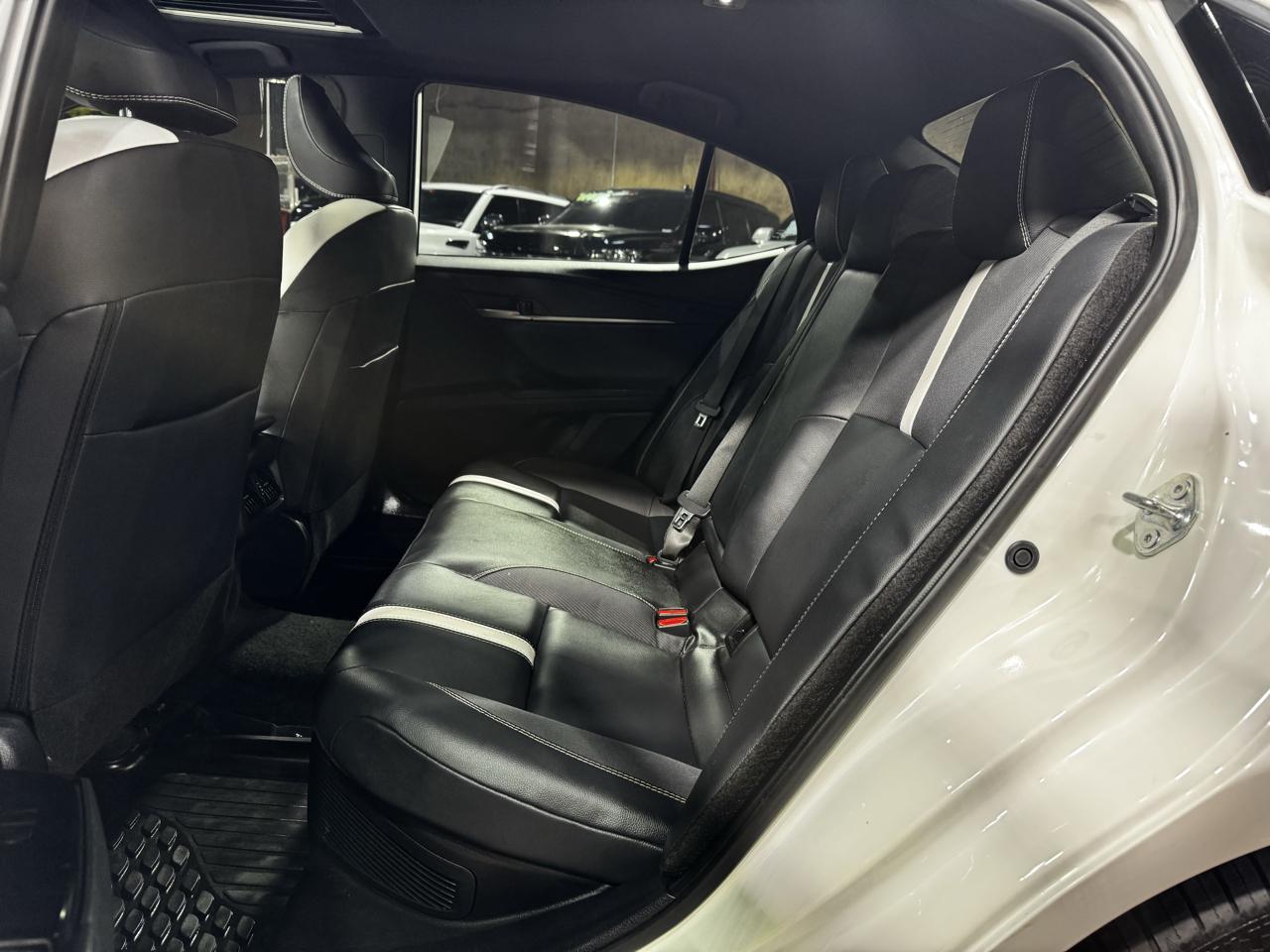 Toyota Camry XLE (Natl) 2025
