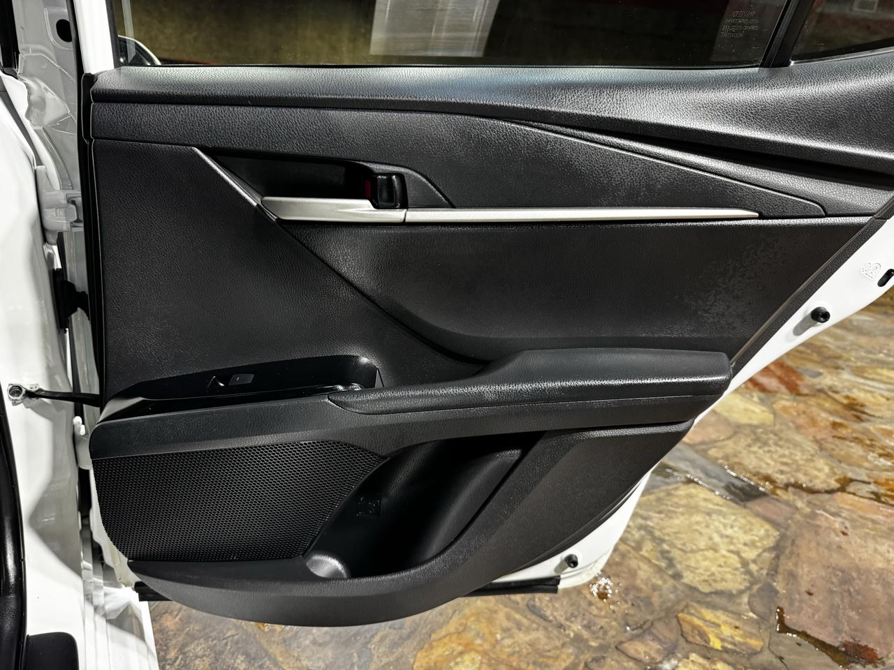 Toyota Camry XLE (Natl) 2025