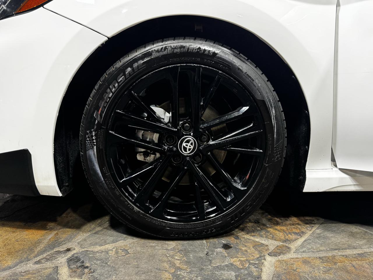 Toyota Camry XLE (Natl) 2025