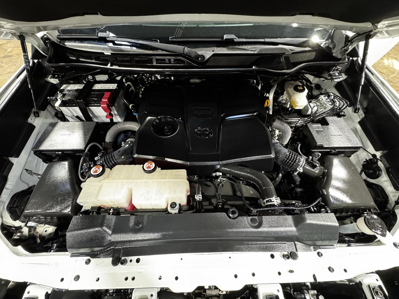 Toyota Tundra 2WD SR5 CrewMax 5.5' Bed (Natl) 2022