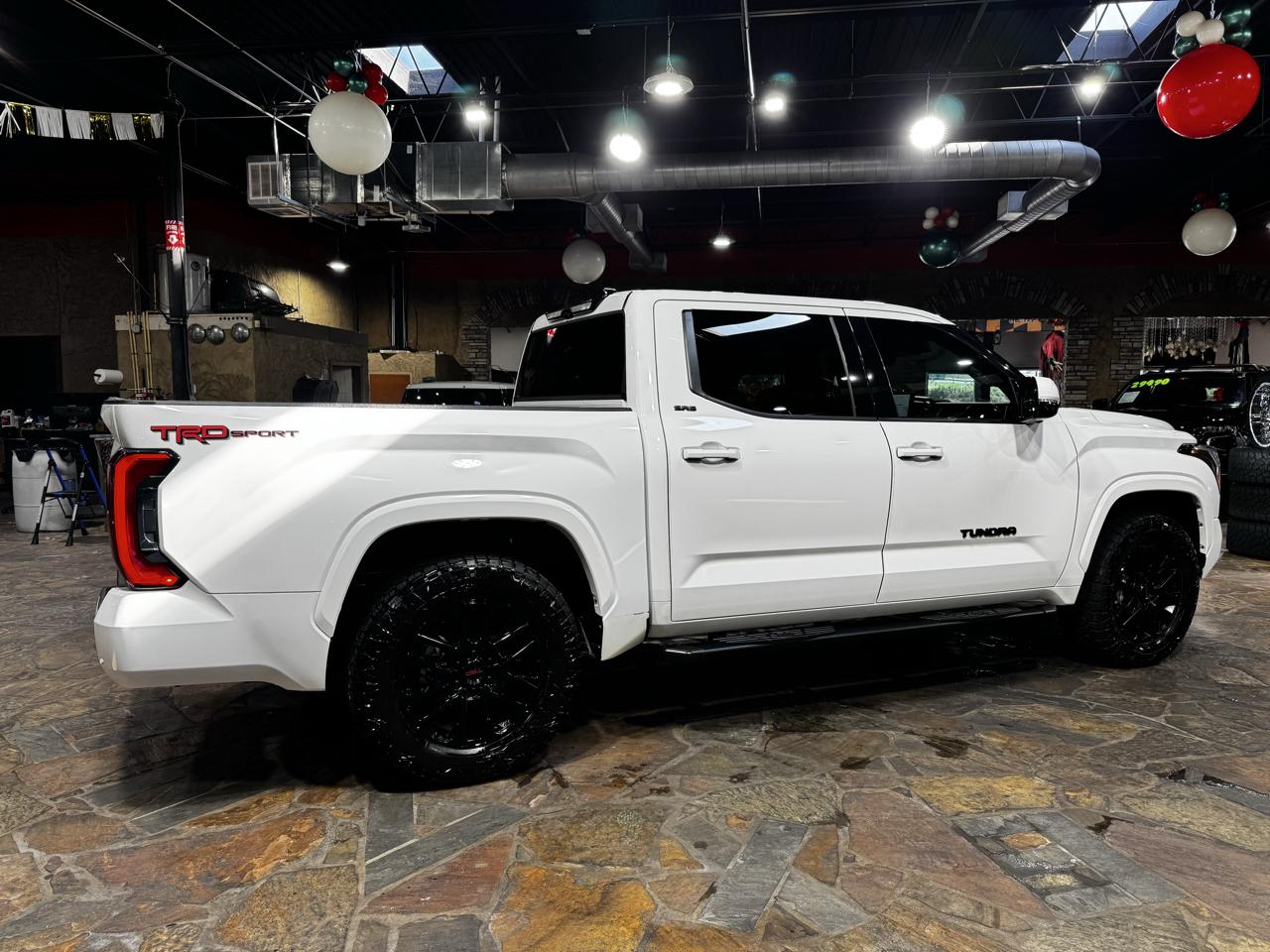 Toyota Tundra 2WD SR5 CrewMax 5.5' Bed (Natl) 2022