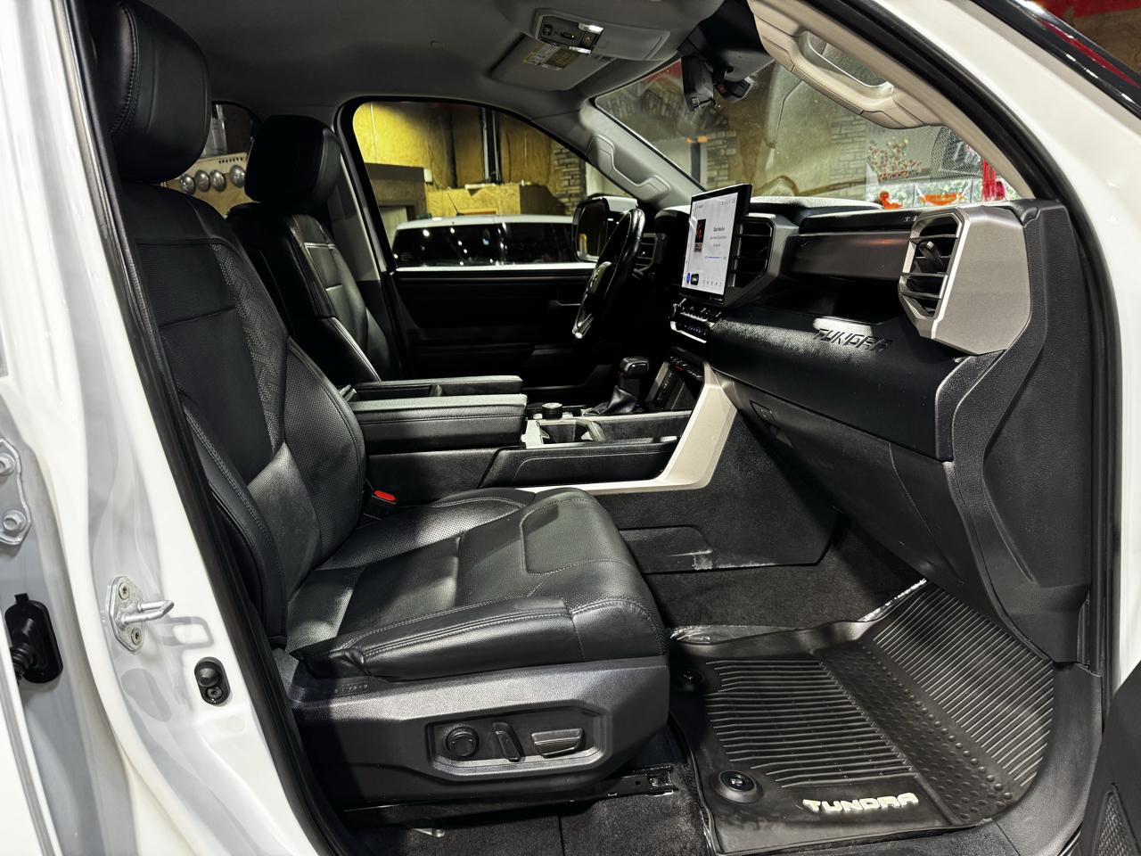 Toyota Tundra 2WD SR5 CrewMax 5.5' Bed (Natl) 2022