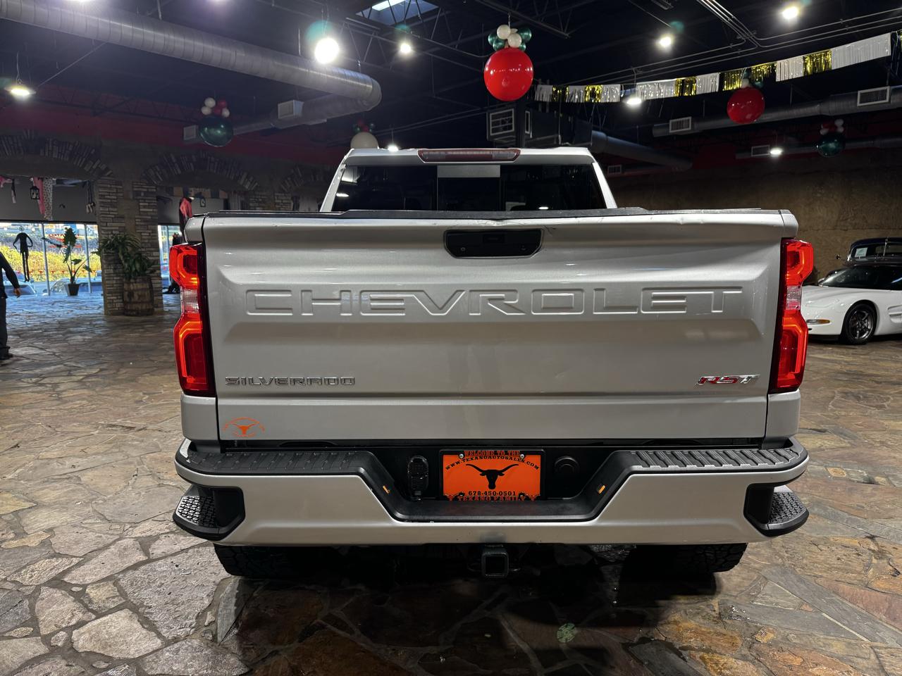 Chevrolet Silverado 1500 4WD Crew Cab 147" RST 2021