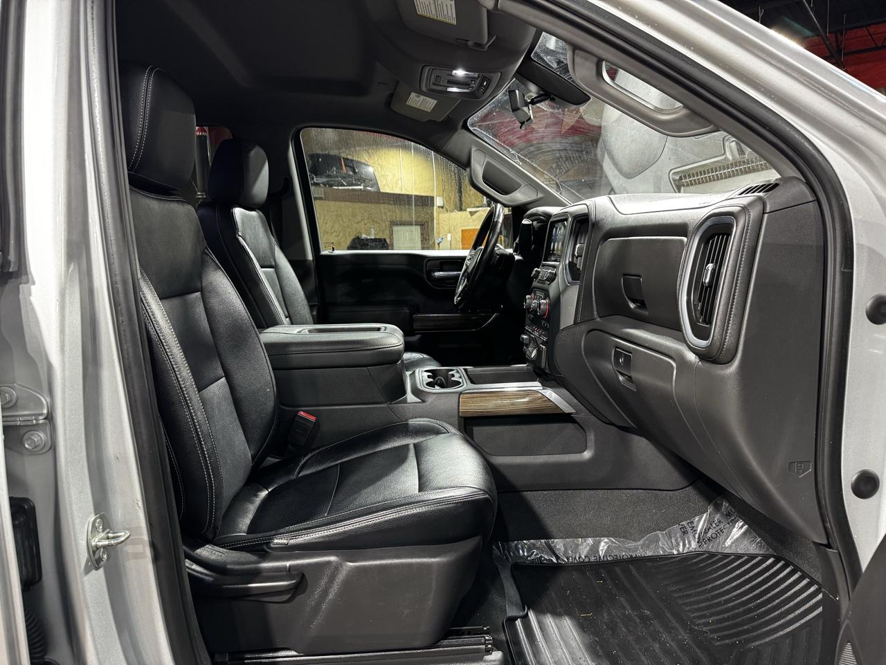 Chevrolet Silverado 1500 4WD Crew Cab 147" RST 2021