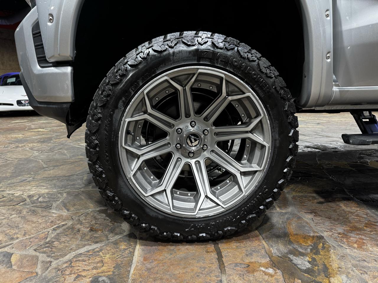Chevrolet Silverado 1500 4WD Crew Cab 147" RST 2021